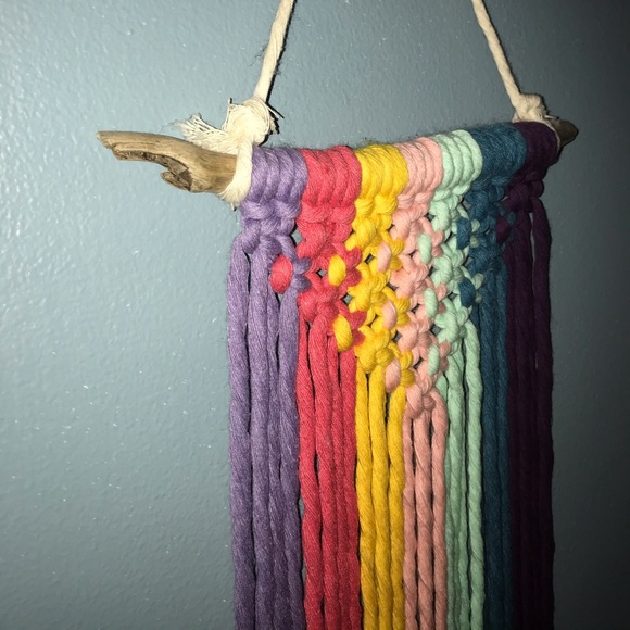 Boho Macrame decor - Picture 10 of 11